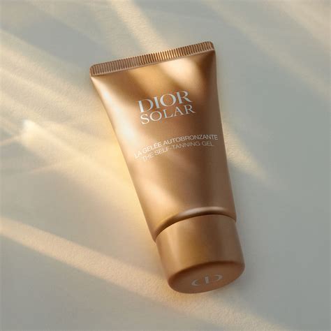 dior self tanning gel.